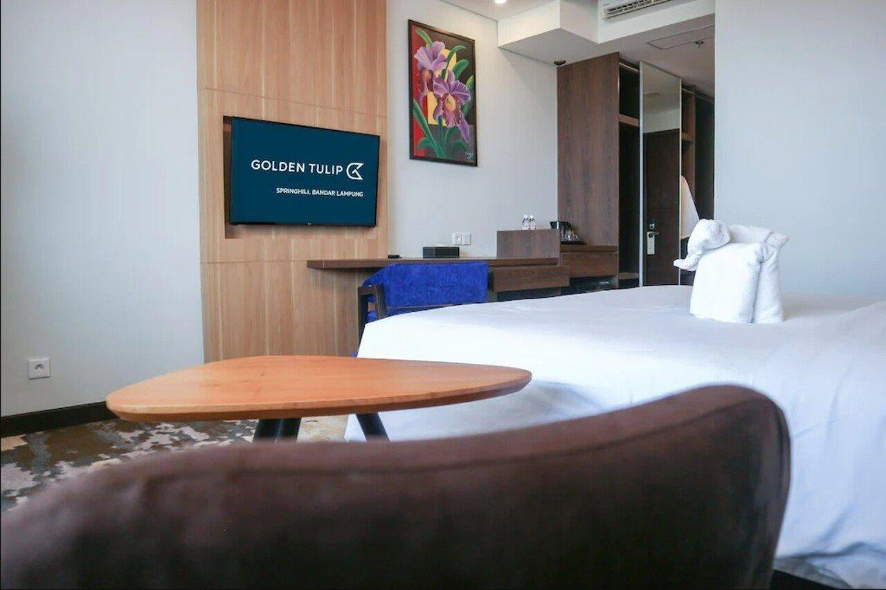 Golden Tulip Springhill Lampung Hotel Bandar Lampung Bagian luar foto