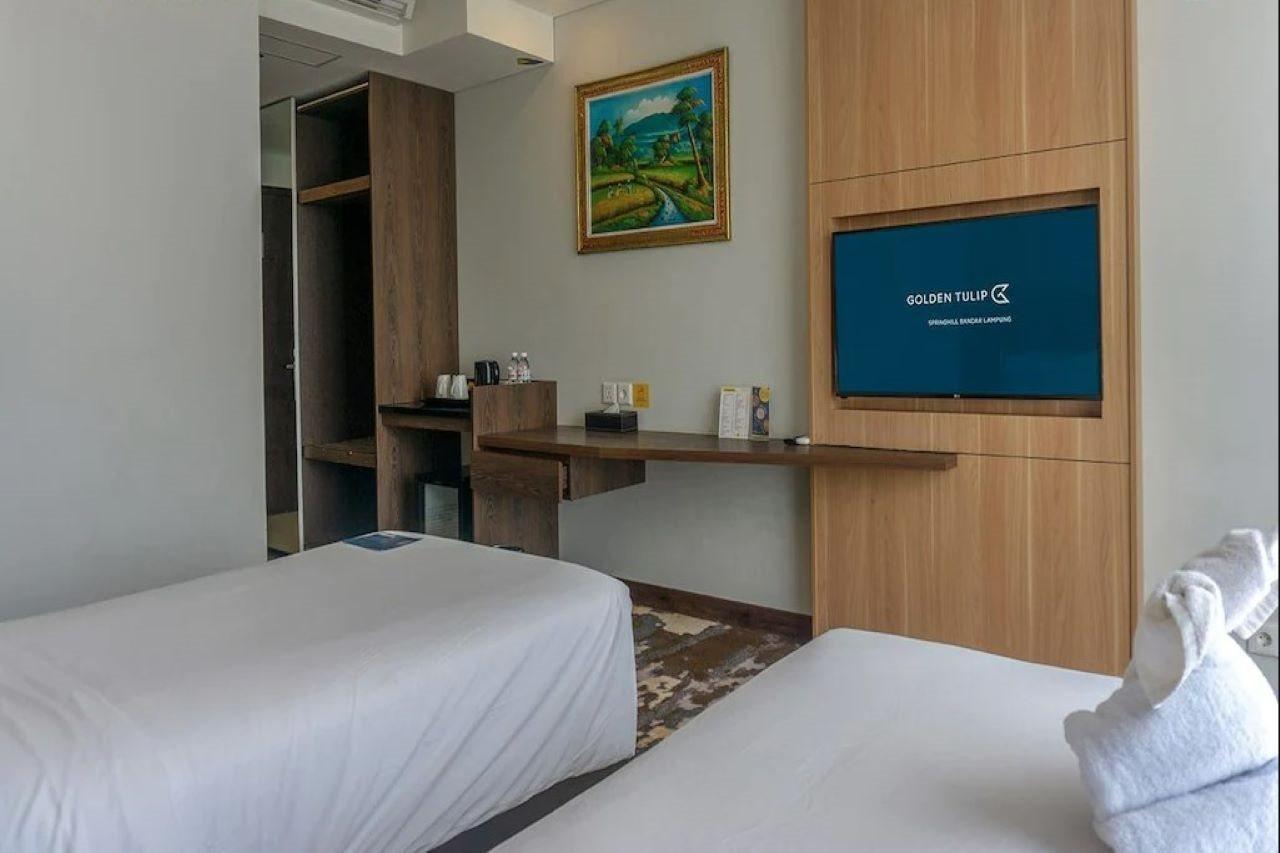Golden Tulip Springhill Lampung Hotel Bandar Lampung Bagian luar foto