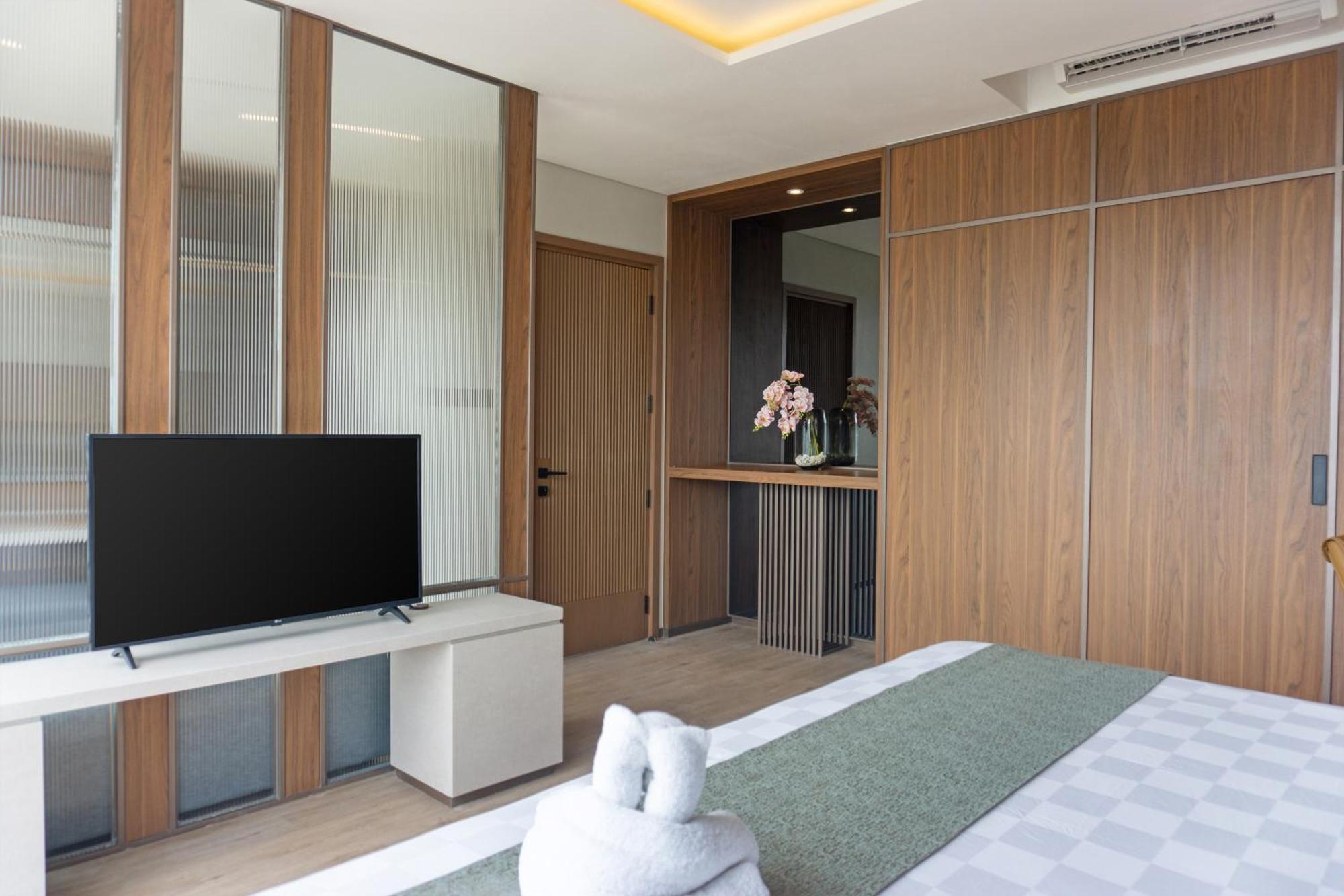 Golden Tulip Springhill Lampung Hotel Bandar Lampung Bagian luar foto